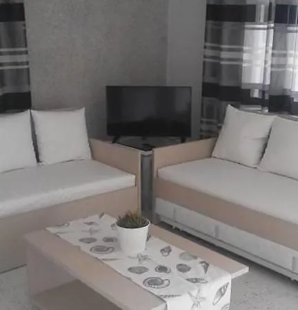 Filoxenia Apartamento *