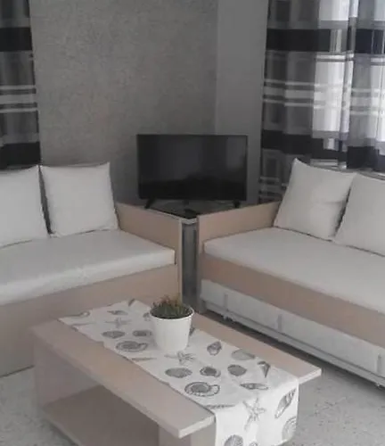 Filoxenia Apartman *