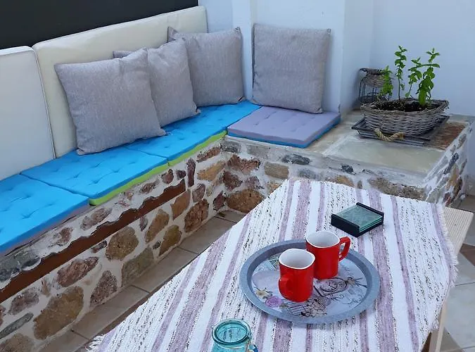 Filoxenia Skala Sotiros